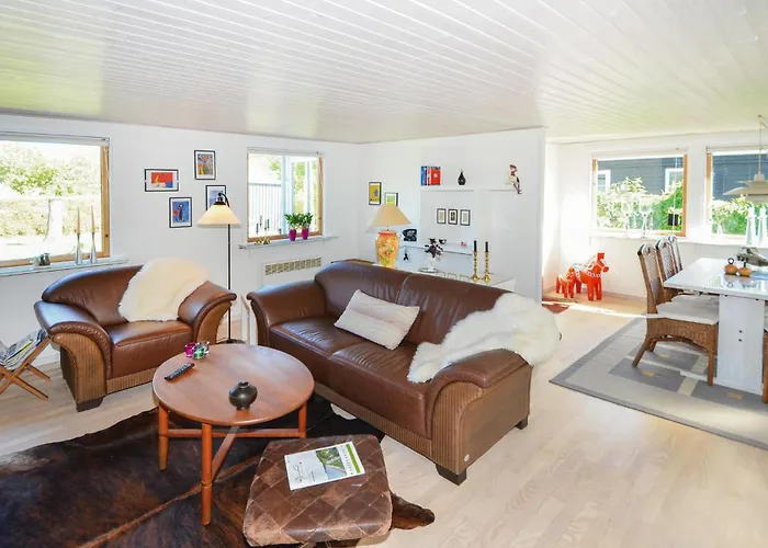 بيت للعطل Two-bedroom In