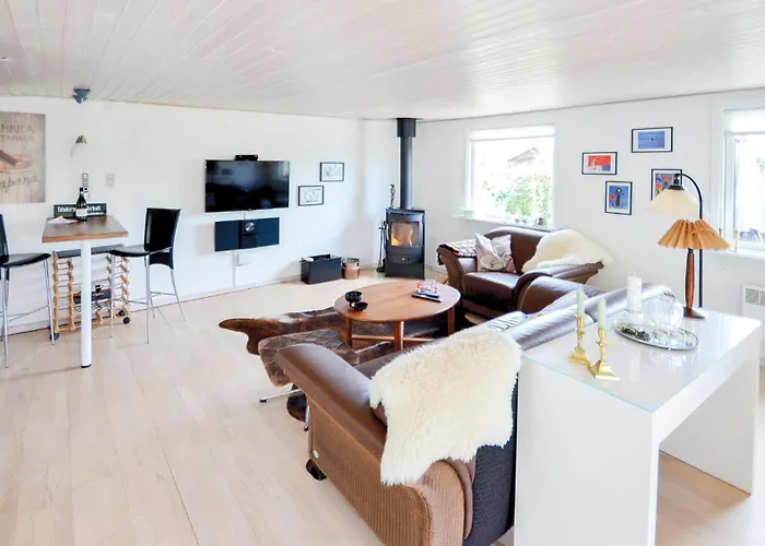 Two-bedroom In بيت للعطل